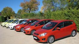 Ford C-MAX II - galeria redakcyjna - lewy bok