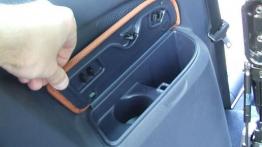 Peugeot 1007 1.4 - schowki tylne