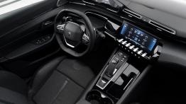 Peugeot 508 SW 1.6 PureTech 180 KM - galeria redakcyjna - widok ogólny wn?trza z przodu