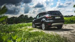 Ford Kuga 2.0 TDCi 150 KM (MT) - galeria redakcyjna - widok z tyłu
