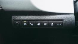 Toyota Corolla 2.0 Hybrid Dynamic Force 180 KM - galeria redakcyjna - inny element panelu przedniego