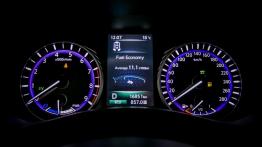 Infiniti Q50 S Hybrid (facelifting) - galeria redakcyjna - zestaw wska?ników