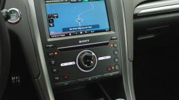 Ford Mondeo V - galeria redakcyjna - konsola środkowa