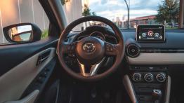 Mazda 2 1.5 Sky-G i-ELOOP - galeria redakcyjna - kokpit