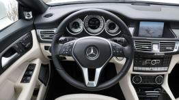 Mercedes CLS W218 Shooting Brake 350 CDI BlueEFFICIENCY 265KM - galeria redakcyjna - kokpit