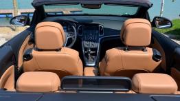 Opel Cascada 2.0 BiTurbo CDTI ecoFLEX 195KM - galeria redakcyjna - widok ogólny wnętrza