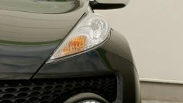 Nissan Juke SUV 1.6i 117KM - galeria redakcyjna - lewy przedni reflektor - wyłączony