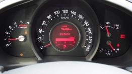 Kia Sportage III 2.0 CRDi 184KM - galeria redakcyjna - zestaw wskaźników