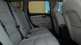 Volvo V70 III Facelifting 2.0 D4 - galeria redakcyjna - tylna kanapa
