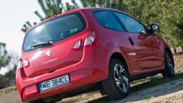 Renault Twingo II Hatchback 3d Facelifting 1.2 16V 75KM - galeria redakcyjna - widok z tyłu