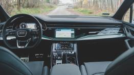 Audi Q7 3.0 50 TDI 286 KM - galeria redakcyjna - widok ogólny wn?trza z przodu