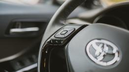 Toyota C-HR 2.0 Hybrid Dynamic Force 184 KM - galeria redakcyjna - pe?ny panel przedni