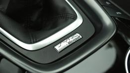 Ford Mondeo V - galeria redakcyjna - tunel środkowy między fotelami