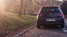 DS3 Racing 1.6 THP 202 KM - galeria redakcyjna - widok z tyłu
