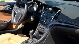 Opel Cascada 2.0 BiTurbo CDTI ecoFLEX 195KM - galeria redakcyjna - kokpit