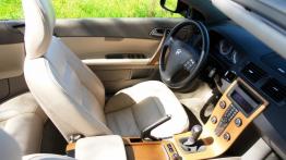 Volvo C70 II Coupe Cabrio Facelifting 2.5 T5 230KM - galeria redakcyjna - widok ogólny wnętrza z prz