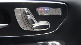 Mercedes Klasa V 250 BlueTEC 190KM - galeria redakcyjna - sterowanie regulacją foteli