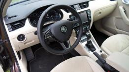Skoda Octavia III Kombi 1.8 180KM - galeria redakcyjna - pełny panel przedni