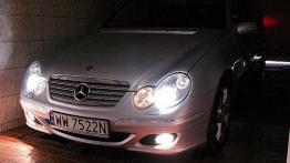 Mercedes Klasa C180K SportCoupé - galeria redakcyjna - widok z przodu
