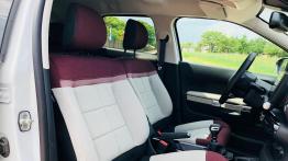 Citroen C4 Cactus 1.2 PureTech 131 KM - galeria redakcyjna - fotel pasa?era, widok z przodu