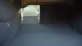 Volkswagen Passat B8 w Sardynii - galeria redakcyjna - tylna kanapa złożona, widok z bagażnika