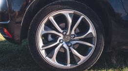 DS4 1955 1.2 PureTech 131 KM - galeria redakcyjna - koło