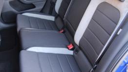 Volkswagen Golf VII R Variant - galeria redakcyjna - tylna kanapa