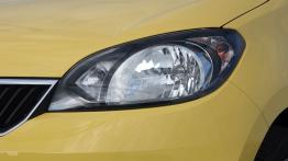 Skoda Citigo Hatchback 5d 1.0 60KM - galeria redakcyjna - lewy przedni reflektor - wyłączony