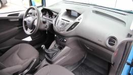 Ford Tourneo Courier 1.6 TDCi 95KM - galeria redakcyjna - pełny panel przedni