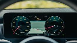 Mercedes CLA 220 - galeria redakcyjna - inny element panelu przedniego