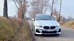 BMW Seria 2 Active Tourer 225xe - galeria redakcyjna - widok z przodu