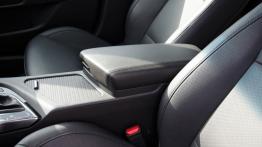 Kia Optima Sedan Facelifting - galeria redakcyjna - podłokietnik przedni