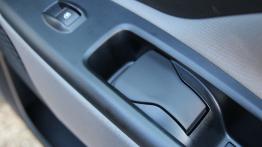 Fiat Doblo IV Van 1.6 MultiJet 16V - galeria redakcyjna - drzwi pasażera od wewnątrz