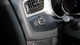 Kia ceed II Kombi 1.4 CRDi 90KM - galeria redakcyjna - panel sterowania pod kierownicą