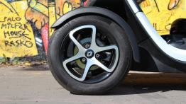 Renault Twizy - galeria redakcyjna - koło
