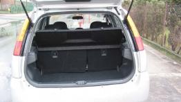 Suzuki Ignis 1.3 16V 2 WD - widok z tyłu