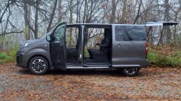 Opel Zafira Life 2.0 Diesel 177 KM - galeria redakcyjna - lewy bok