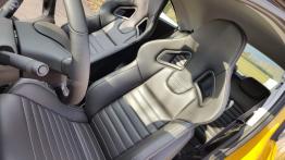 Opel Corsa GSi - galeria redakcyjna - widok ogólny wnętrza z przodu