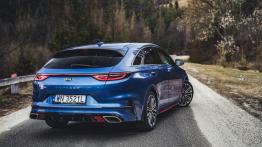 Kia ProCeed GT 1.6 T-GDI 204 KM - galeria redakcyjna - widok z tyłu