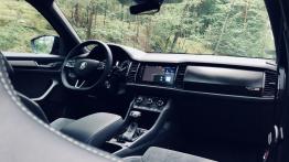 Skoda Kodiaq Sportline 2.0 TSI 180 KM - galeria redakcyjna - pełny panel przedni