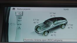 Rolls-Royce Wraith 6.6 632KM - galeria redakcyjna - ekran systemu multimedialnego