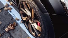 DS3 Racing 1.6 THP 202 KM - galeria redakcyjna - koło