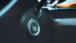 Skoda Fabia Combi 1.2 TSI Style - galeria redakcyjna - przycisk do uruchamiania silnika