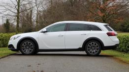 Opel Insignia 2.0 CDTI 170KM - galeria redakcyjna - lewy bok