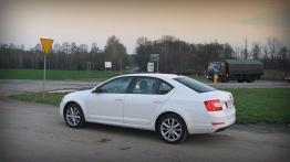 Skoda Octavia III Liftback 1.4 TSI 140KM - galeria redakcyjna - lewy bok