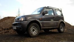 Suzuki Jimny Standard 1.3 VVT 85KM - galeria redakcyjna - lewy bok