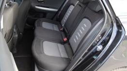 Kia ceed II Kombi 1.4 CRDi 90KM - galeria redakcyjna - tylna kanapa