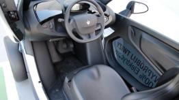 Renault Twizy - galeria redakcyjna - kokpit