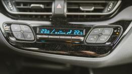 Toyota C-HR 2.0 Hybrid Dynamic Force 184 KM - galeria redakcyjna - pe?ny panel przedni