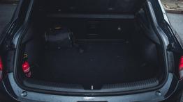 Hyundai i30 Fastback 1.4 T-GDI 140 KM - galeria redakcyjna  - ty? - baga?nik otwarty
